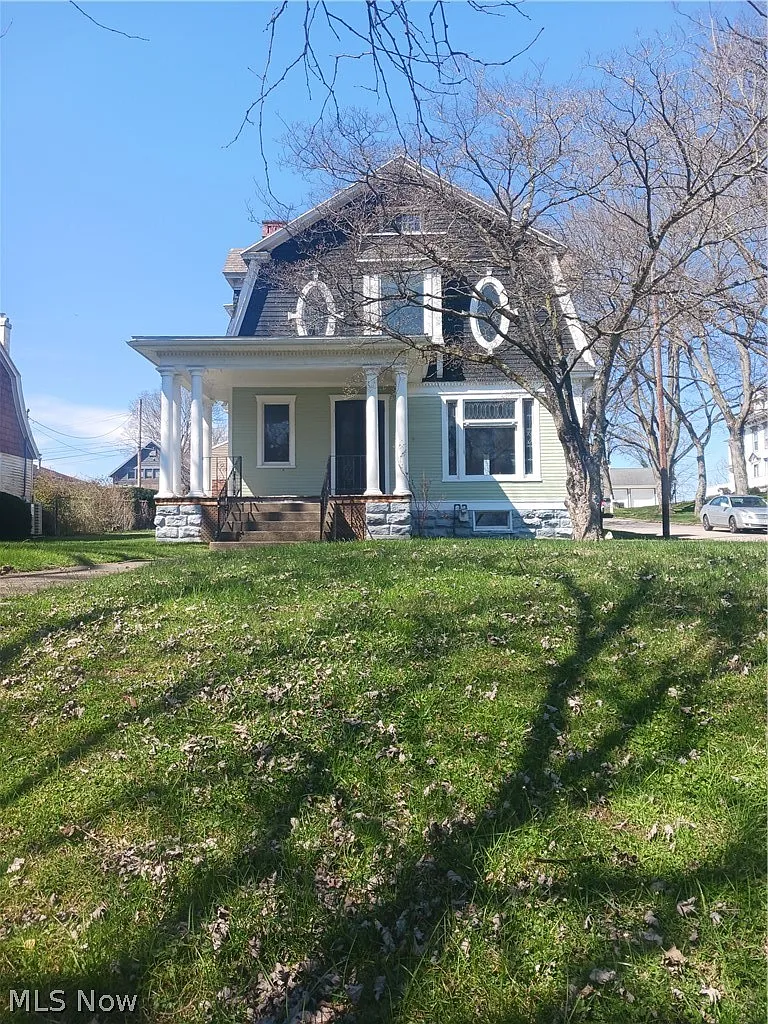 315 Muskingum Dr photo 1