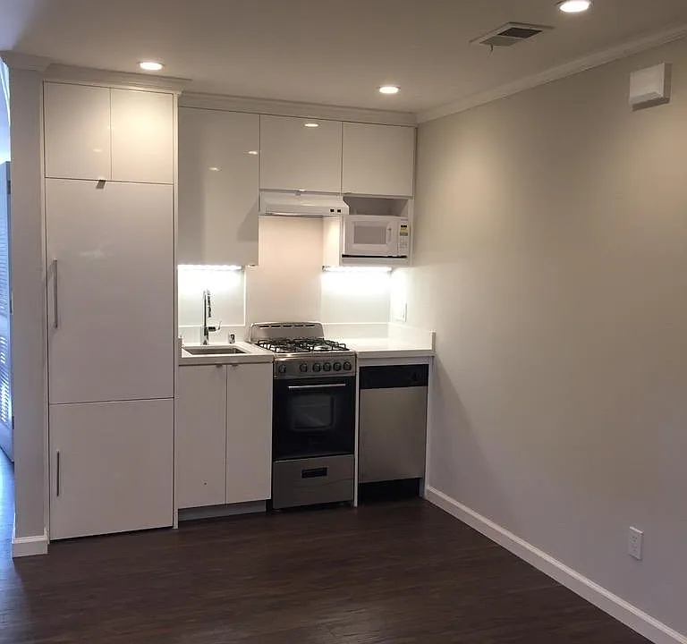 Open concept kitchen and living space