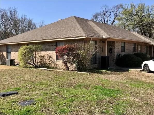 900 SW 1st St #1-5, Cooper, TX 75432