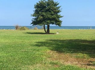 760 Chesapeake Trl, White Stone, VA 22578