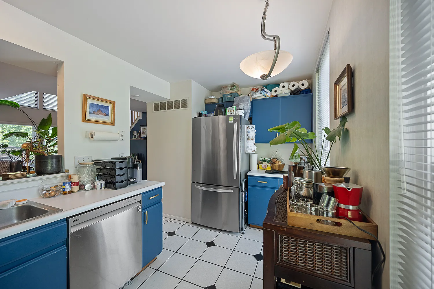 2 bed, 1.5 bath, 1144 sqft, $2,000 — Photo 4