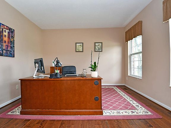 3rd image of 7476 Timberdale Dr