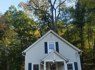 16 Fox Run Rd, Deep River, CT 06417