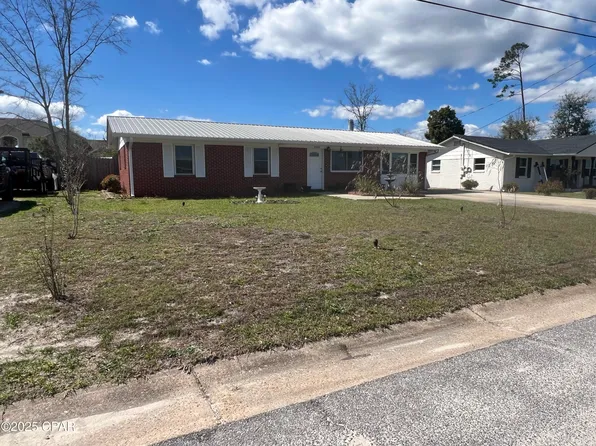 2010 Greenbriar Blvd, Lynn Haven, FL 32444