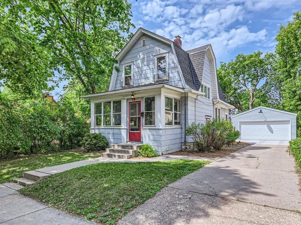 1007 27th Ave NE, Minneapolis, MN 55418