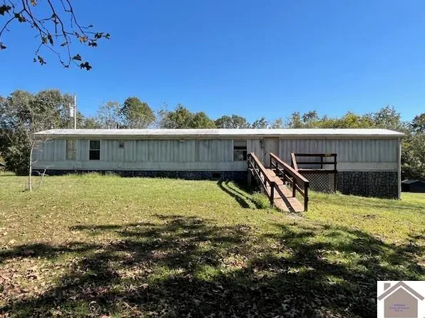 1012 Shine Ln, Cadiz, KY 42211