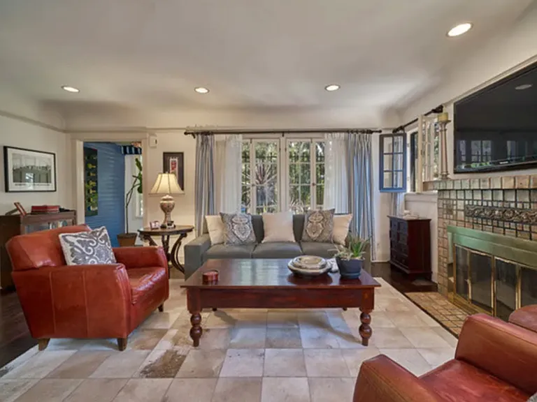 729 N Spaulding Ave — Photo 9