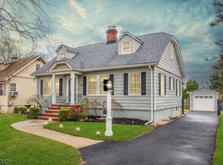 18 Saint Charles Ave, West Caldwell, NJ