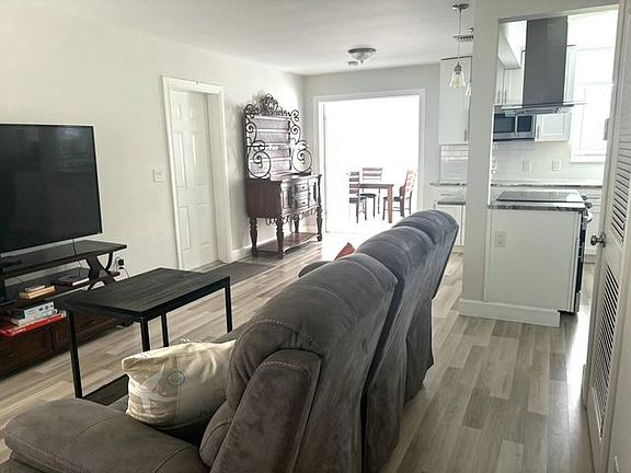 5th image of 534 NW 5th St #1