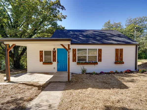 927 Hulana St, Rossville, GA 30741