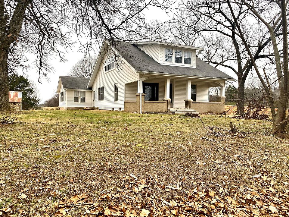 1st image of 1011 County Road 8270