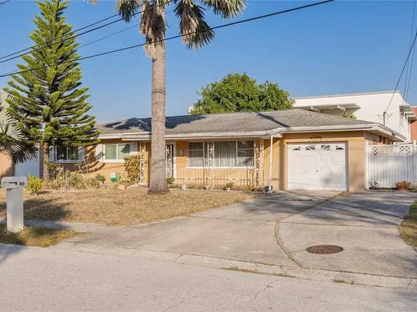 1715 Jefferson Ave, Largo, FL 33770