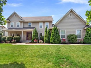 N63W13552 Hummingbird Way, Menomonee Falls, WI 53051