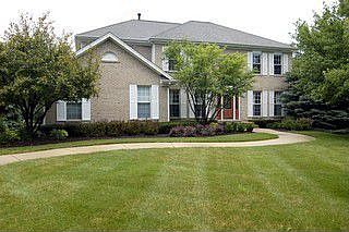 1st image of 1352 W Windhill Dr