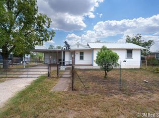 25 E 41st St, San Angelo, TX 76903