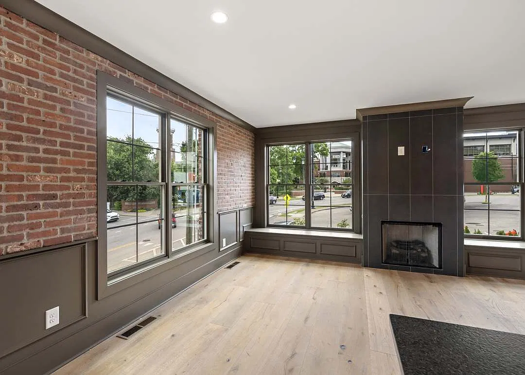 4 bed, 1968 sqft, $6,000 — Photo 2