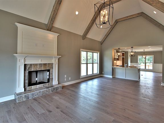 2nd image of 301 Timber Lane 10 10 Lot C