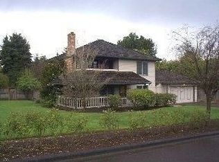 9070 SW Garden Home Rd, Tigard, OR 97223