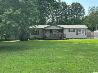 1733 Old Marion Rd, West Frankfort, IL 62896