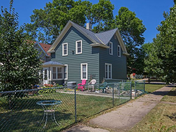 4th image of 1758 Carroll Ave