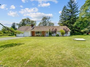 3 Meyers Ln, Warren, NJ 07059