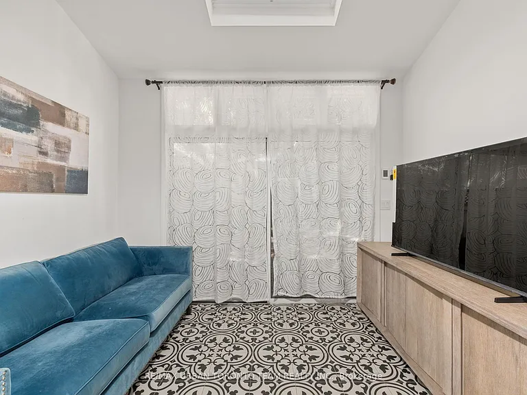 18 Draper St — Photo 13
