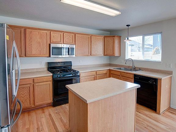 5th image of 1235 Ptarmigan Dr