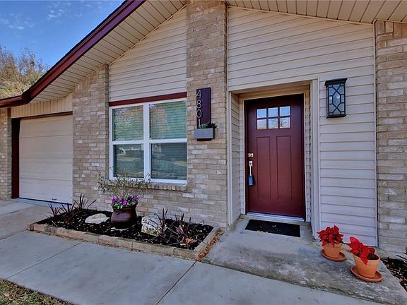 2nd image of 4801 Bundyhill Dr