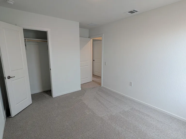 6031 Skipping Way — Photo 19