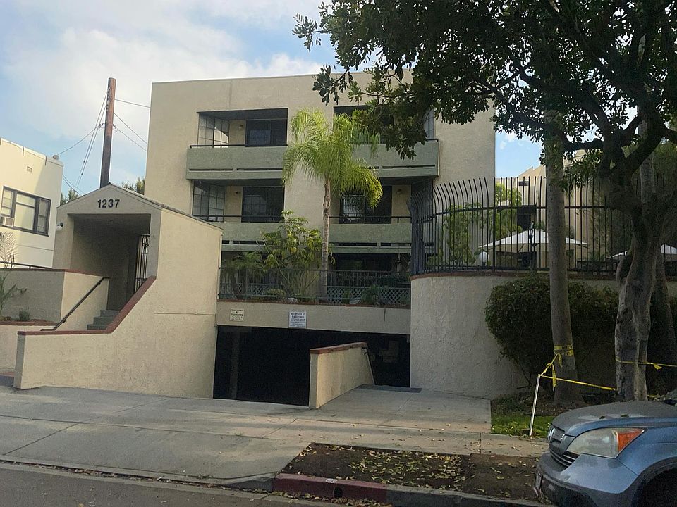 1st image of 1237 E 6th St Unit 107