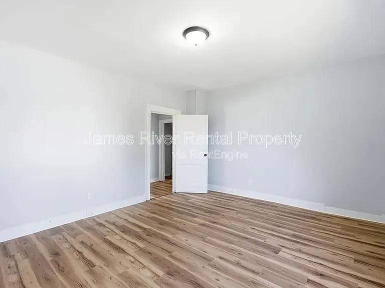 512 Polk St — Photo 16