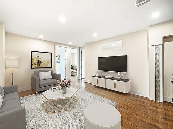 5th image of 720 W 181st St #36L