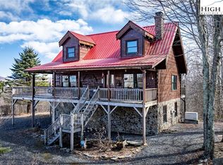 864 Joe Clayton Rd, Lansing, NC 28643