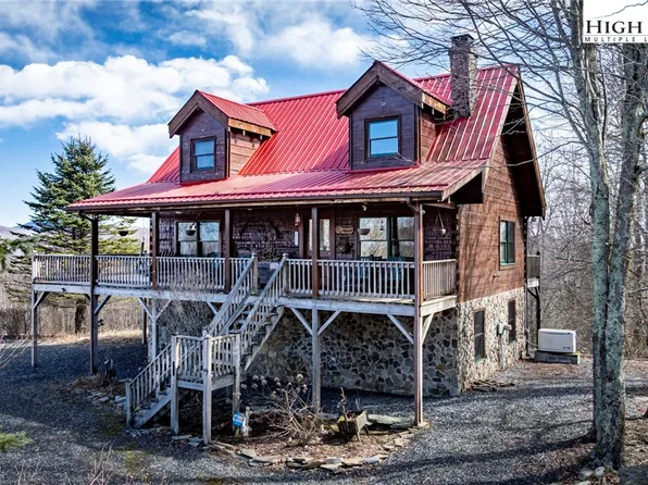 864 Joe Clayton Rd, Lansing, NC 28643