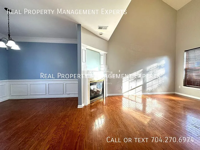 8815 Firestreak Dr — Photo 9