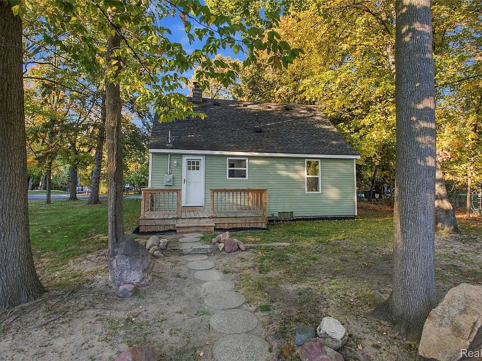 29093 List St, photo 27