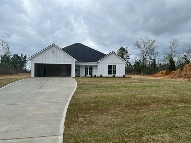 1924 Lee Road 239, Smiths Station, AL 36877 | Zillow