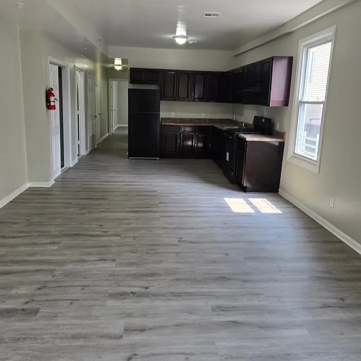 493 Irvine Turner Blvd #2A