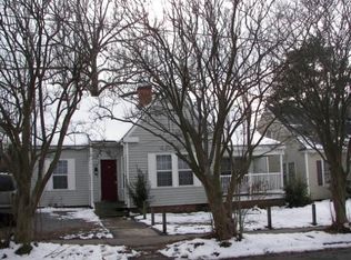 202 E 9th St, Greenville, NC 27858