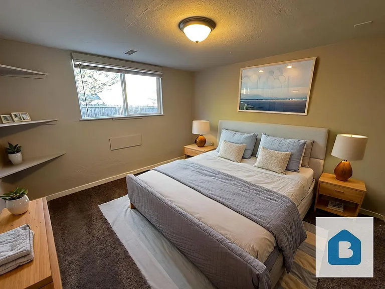 311 University Dr. — Photo 10