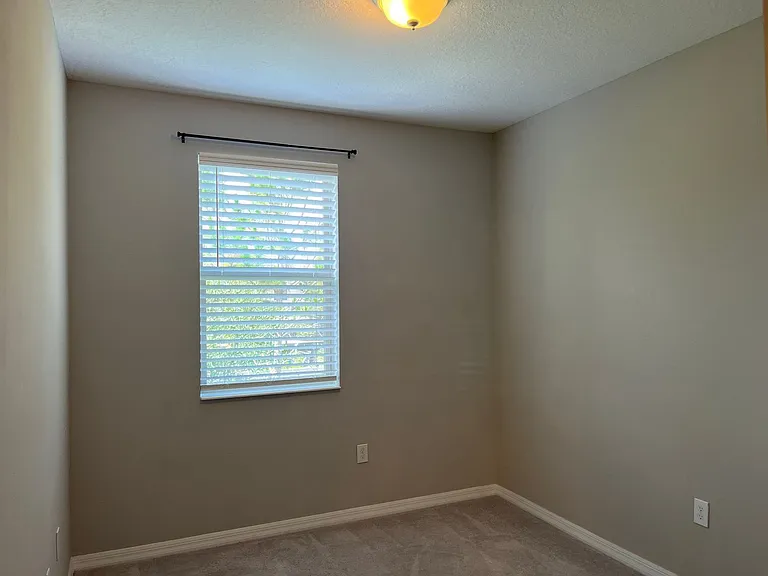 11950 Sands Cv — Photo 17