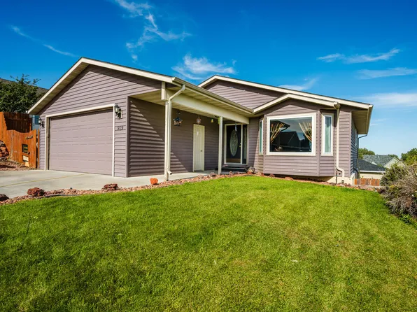 919 Erie Dr, Buffalo, WY 82834