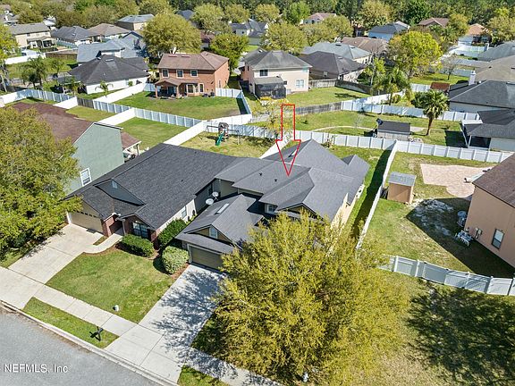 3rd image of 3558 LIVE OAK HOLLOW Drive