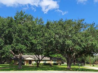 11 Quail Hollow Dr, Pleasanton, TX 78064