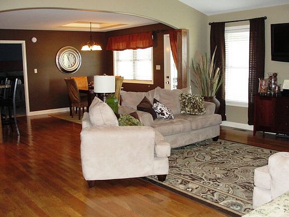 4th image of 5607 Potter Hill Ct