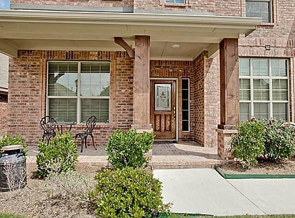 2nd image of 12933 Royal Ascot Dr