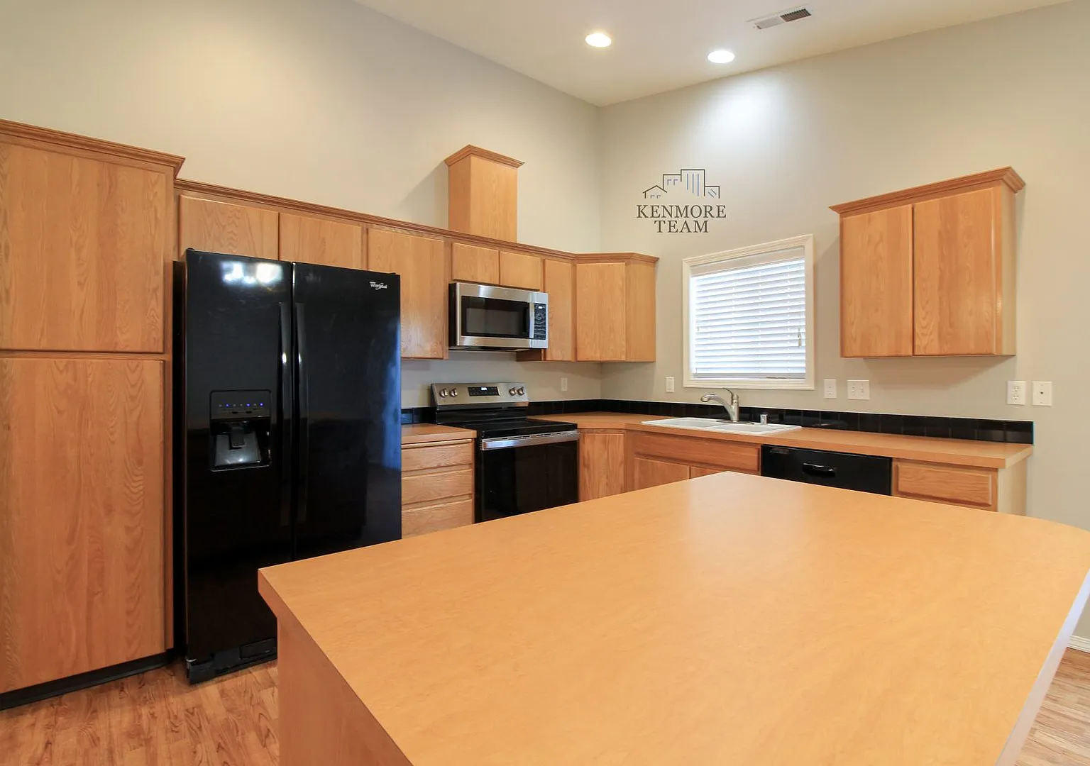 3 Bedroom, 2 Bath + an Office Home in West Pasco — Photo 2