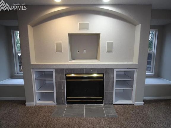 4th image of 805 Ancestra Dr