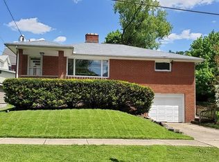 237 N 10th St, Indiana, PA 15701