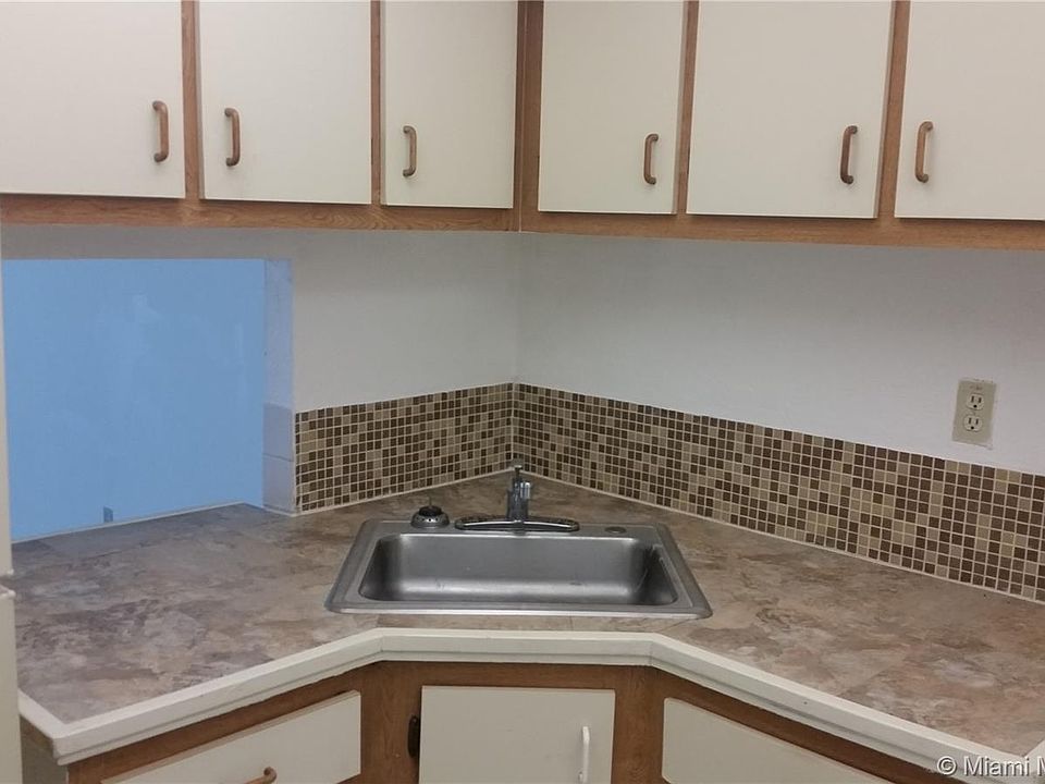 1st image of 4550 NW 9th St APT 303E